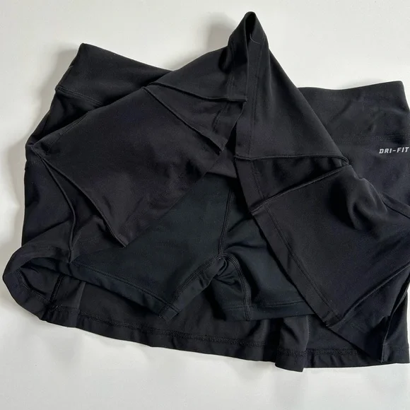 Nike skort - Picture 4 of 4